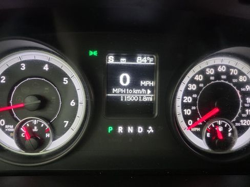 Used 2013 RAM 1500 Classic SLT image 34