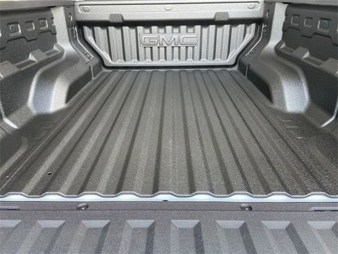 New 2025 GMC Canyon AT4 w/ AT4X Package image 17