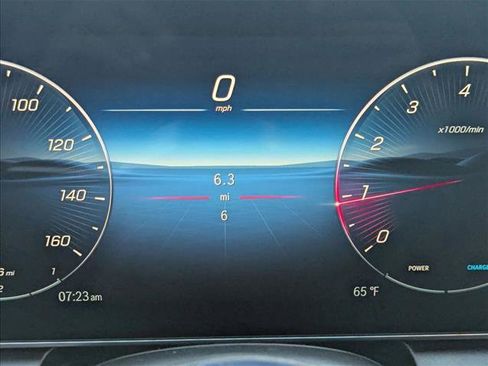 Used 2026 Mercedes-Benz GLC 300 image 10