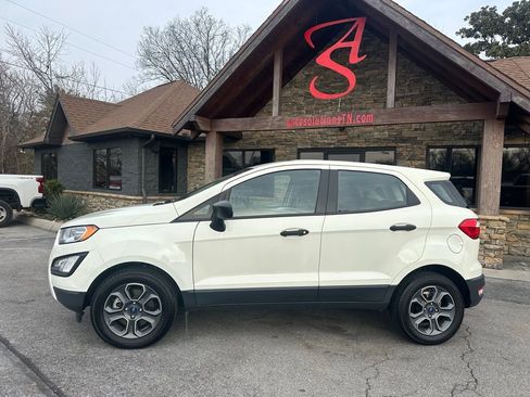 Used 2021 Ford EcoSport S image 2
