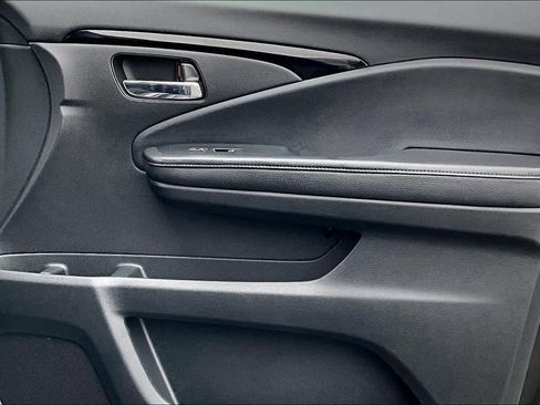 Used 2020 Honda Passport Touring image 22