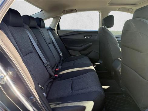 Used 2023 Honda Accord EX image 15