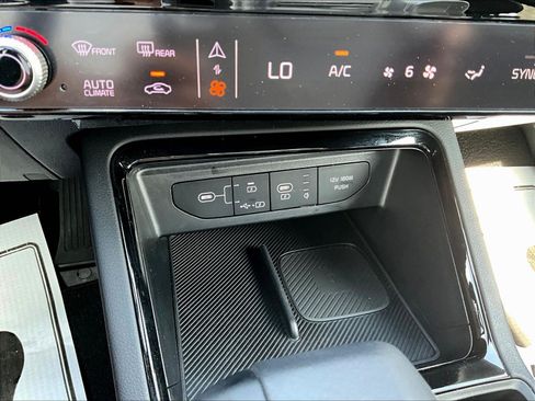 Used 2025 Kia K5 GT-Line AWD/4WD image 16