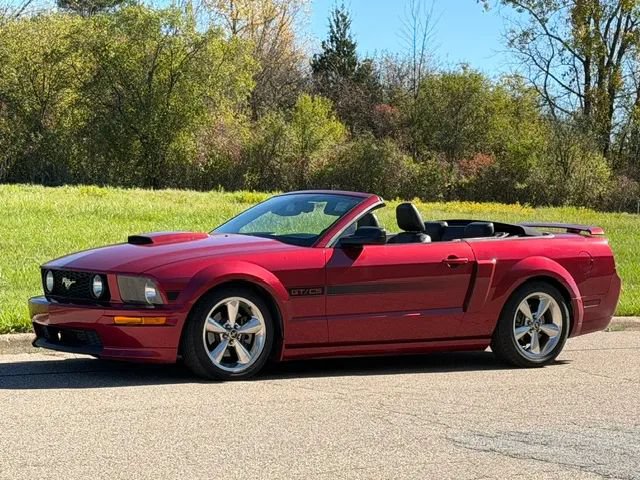 Used 2007 Ford Mustang GT Premium RWD image 13