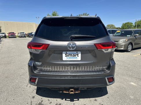 Used 2018 Toyota Highlander Limited Platinum w/ Protection Package #3 AWD/4WD image 9
