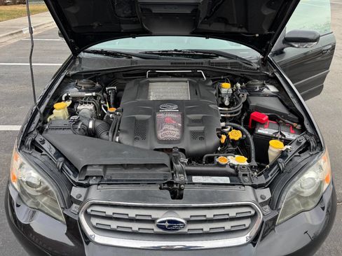 Used 2005 Subaru Outback 2.5XT Limited image 26