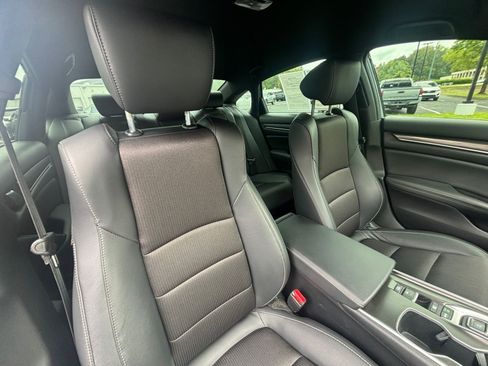 Used 2022 Honda Accord Sport image 16