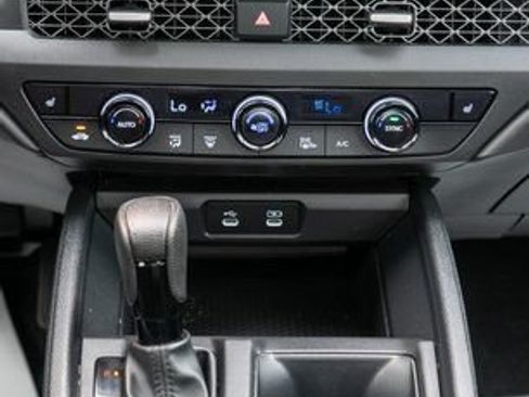 Used 2023 Honda Accord EX image 15
