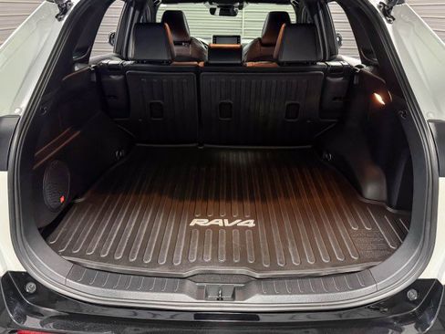 Used 2021 Toyota RAV4 XSE w/ Weather Package image 37