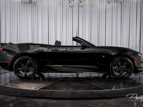 Used 2024 Chevrolet Camaro LT image 19