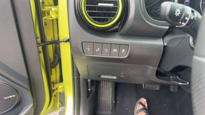 Used 2019 Hyundai Kona Ultimate AWD/4WD image 15