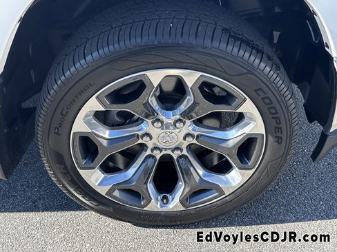 Used 2020 RAM 1500 Limited image 16