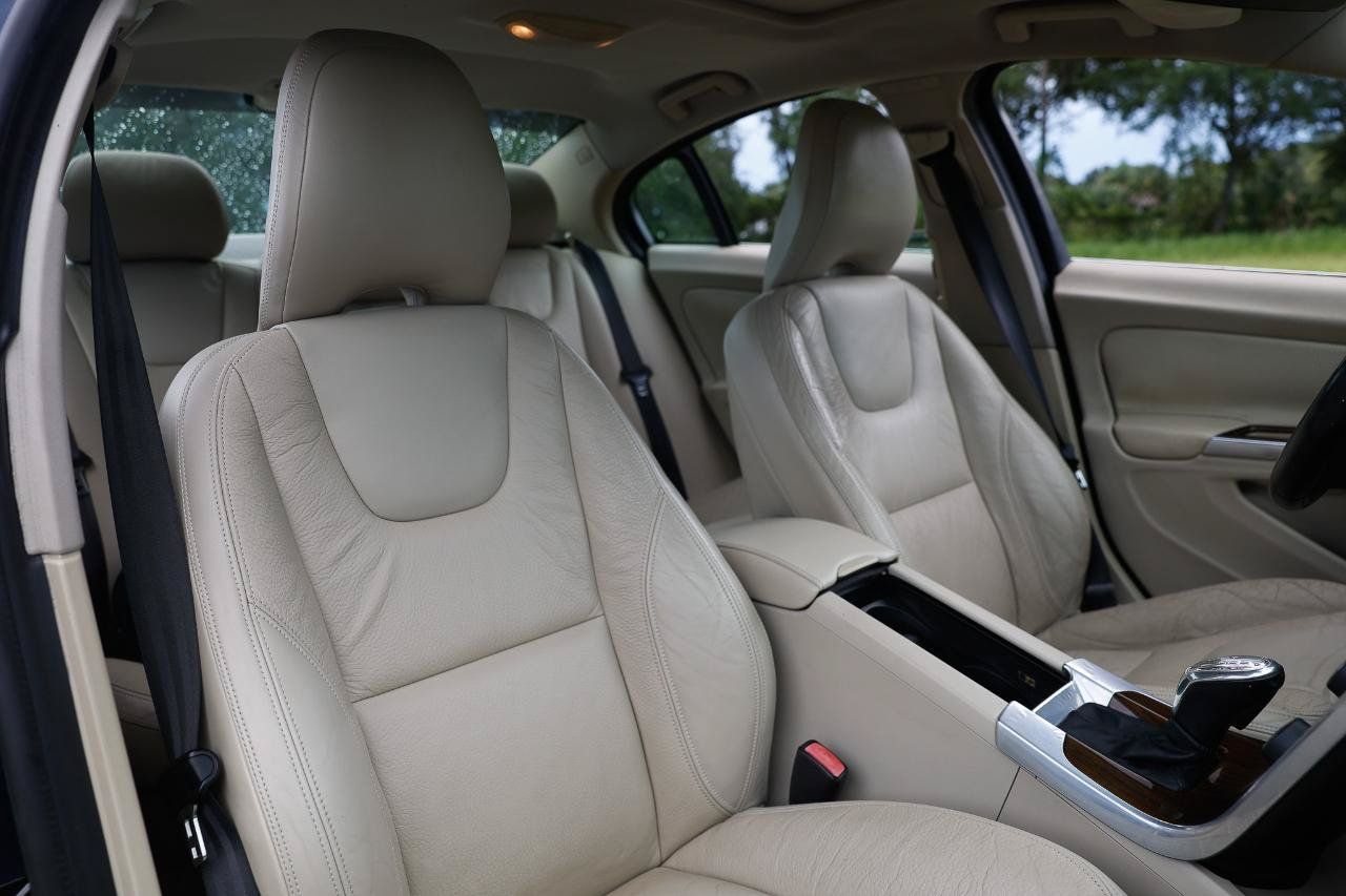 Used 2013 Volvo S60 T5 FWD image 16