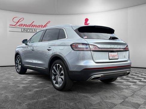 Certified 2022 Lincoln Nautilus Reserve image 3