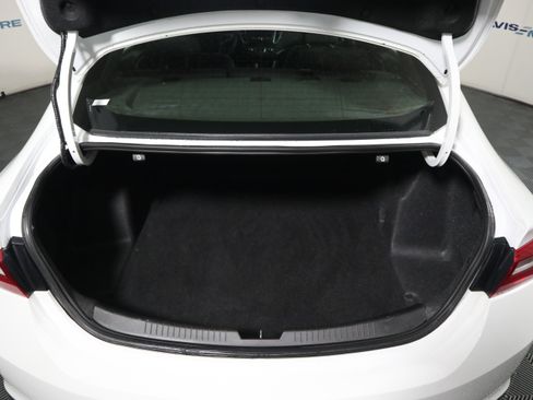 Used 2018 Chevrolet Malibu LS FWD image 8