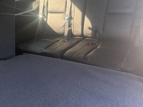 Used 2009 Cadillac Escalade AWD image 14