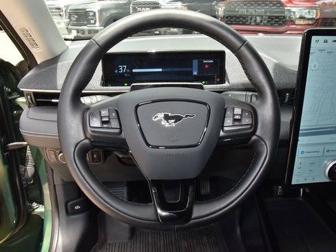Used 2025 Ford Mustang Mach-E Premium AWD/4WD image 22