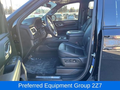 Used 2021 Chevrolet Tahoe Z71 w/ Z71 Off-Road Package image 18
