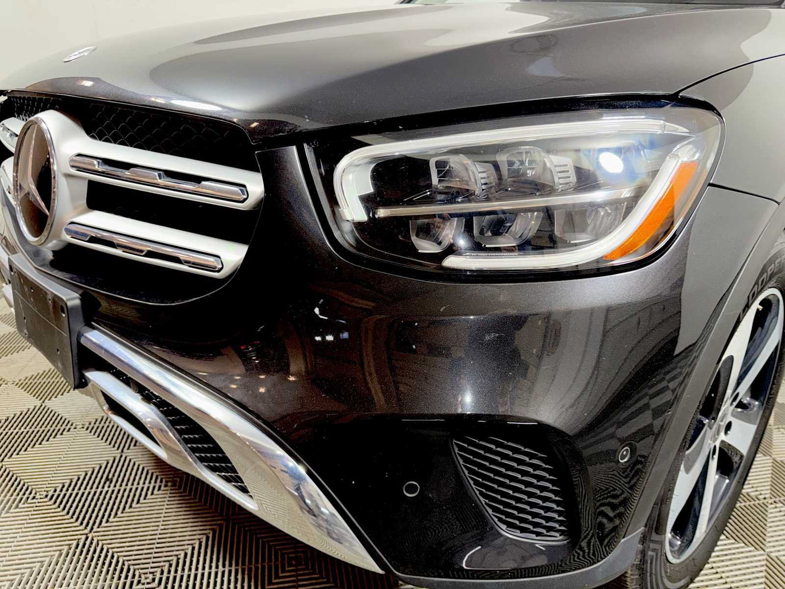 Used 2021 Mercedes-Benz GLC 300 4MATIC image 26