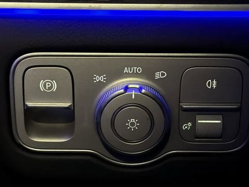 New 2026 Mercedes-Benz GLE 350 4MATIC image 17