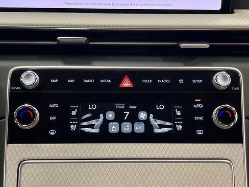 Used 2025 Genesis GV80 2.5T Advanced image 22