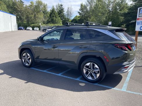 Certified 2025 Hyundai Tucson SEL AWD/4WD image 3