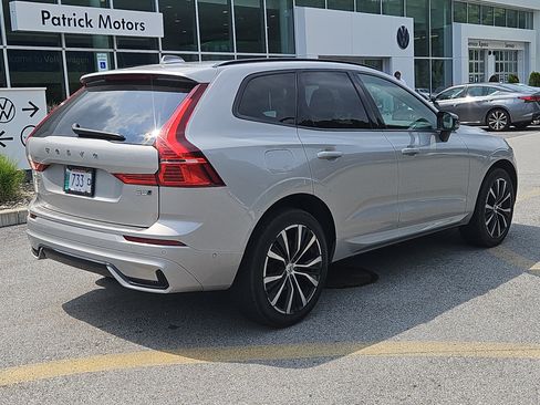 Used 2024 Volvo XC60 B5 Plus w/ Protection Package Premier AWD/4WD image 2