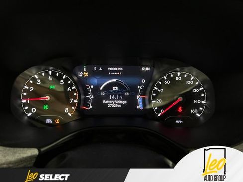 Used 2023 Jeep Compass Latitude w/ Sun and Sound Group AWD/4WD image 14