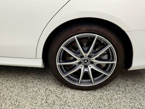 Used 2023 Mercedes-Benz E 450 4MATIC Sedan w/ Premium Package image 9