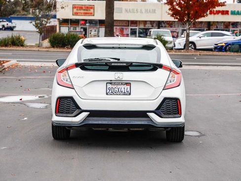 Used 2018 Honda Civic EX-L image 4