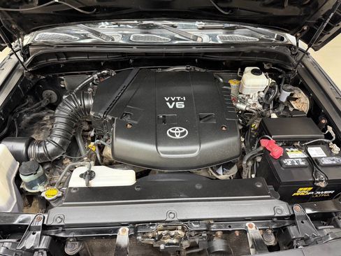 Used 2007 Toyota FJ Cruiser 4WD image 7