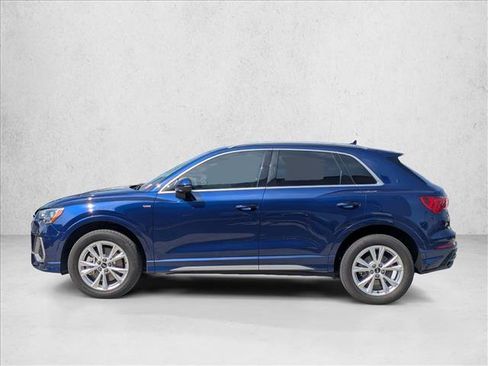 Used 2022 Audi Q3 2.0T Premium w/ Convenience Package image 9