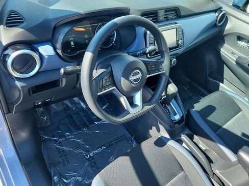 Used 2025 Nissan Versa SV w/ Trunk Package FWD image 19