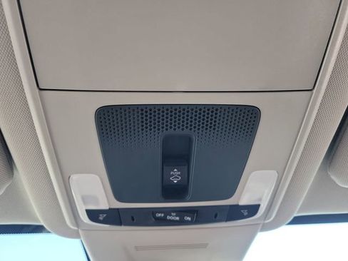 Used 2024 Honda CR-V EX-L image 33