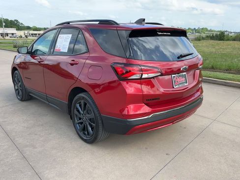 Used 2023 Chevrolet Equinox RS FWD image 7
