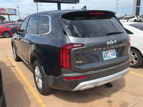 Used 2022 Kia Telluride LX AWD/4WD image 11