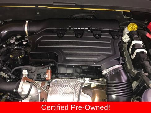 Certified 2023 Jeep Renegade Latitude image 36