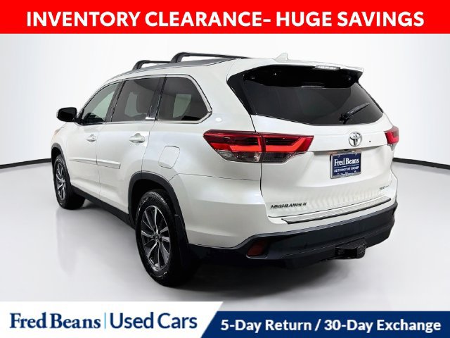 Used 2019 Toyota Highlander XLE AWD/4WD image 7