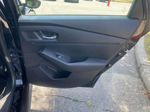 Used 2025 Honda Accord Sport image 28