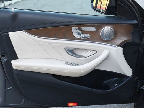 Used 2017 Mercedes-Benz E 43 AMG 4MATIC Sedan image 16