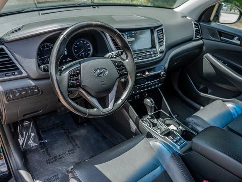 Used 2016 Hyundai Tucson Limited w/ Option Group 03 AWD/4WD image 14