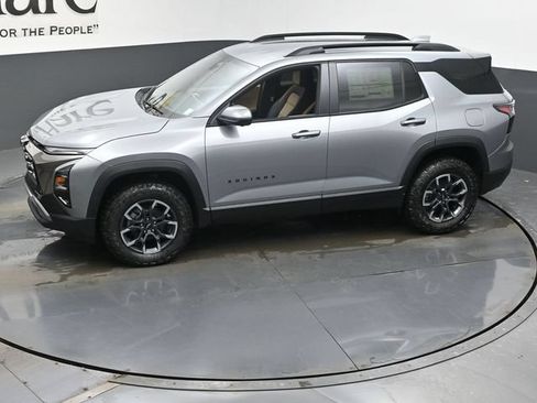 New 2026 Chevrolet Equinox ACTIV w/ Convenience Package III FWD image 36