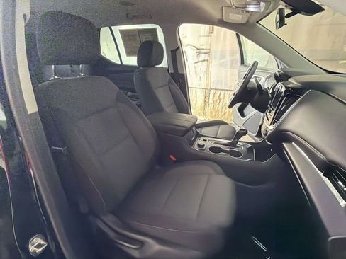Used 2020 Chevrolet Traverse LS AWD/4WD image 26