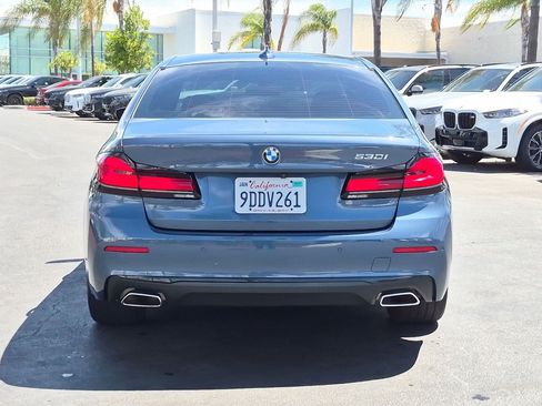 Used 2023 BMW 530i w/ Premium Package RWD image 9