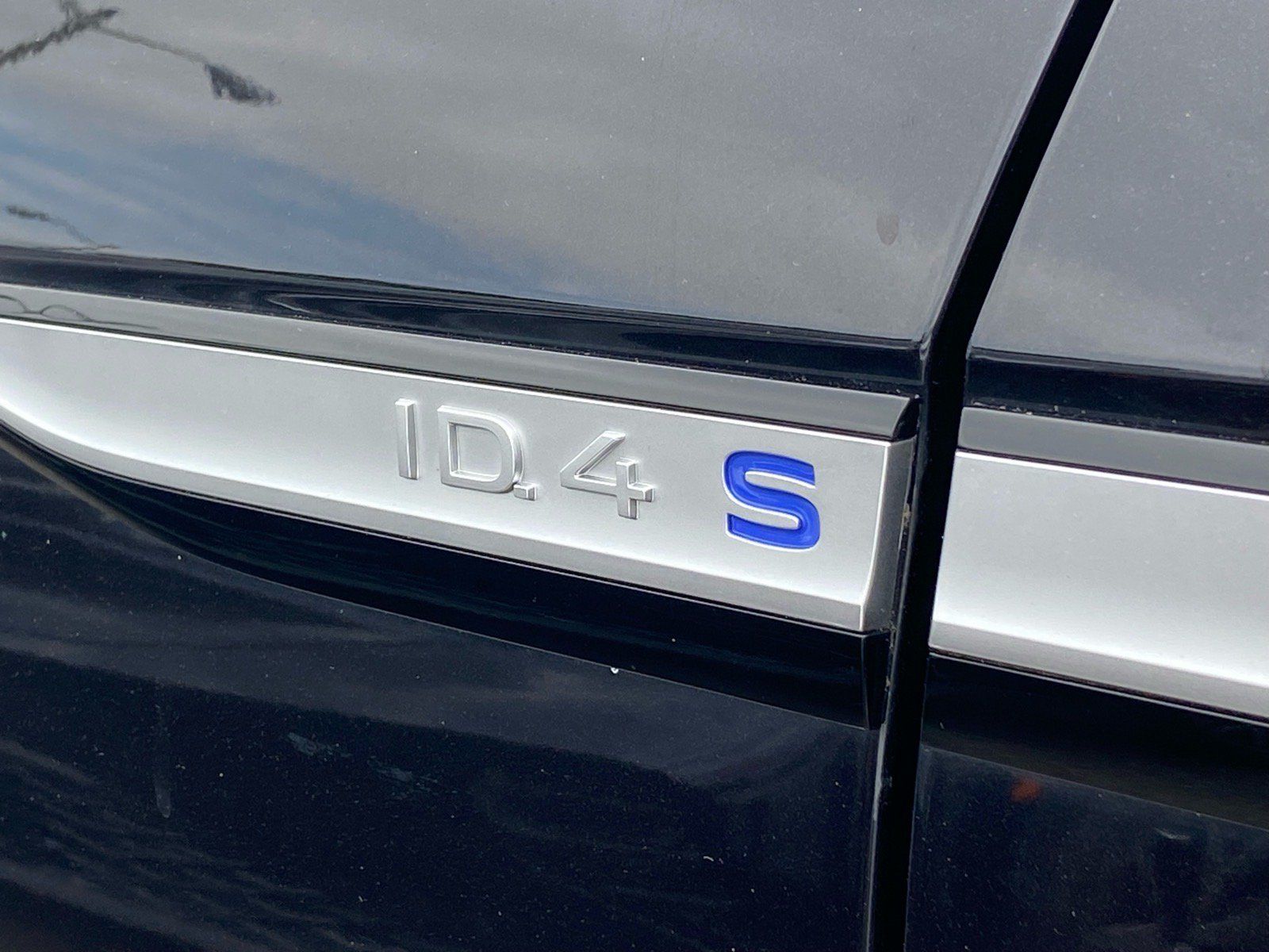 Certified 2023 Volkswagen ID.4 S RWD image 5