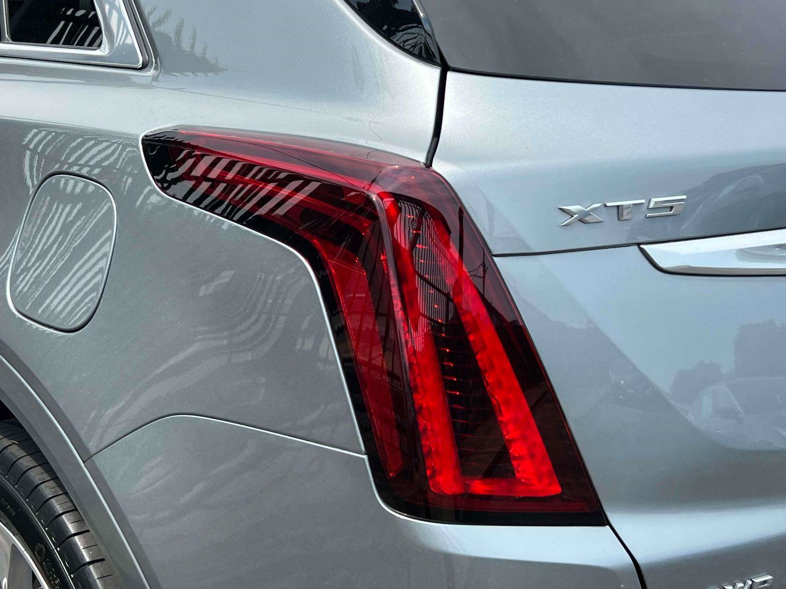 Certified 2024 Cadillac XT5 Premium Luxury AWD/4WD image 10