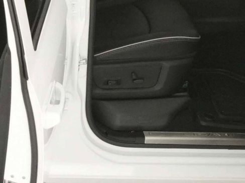 New 2026 RAM 2500 Limited image 40