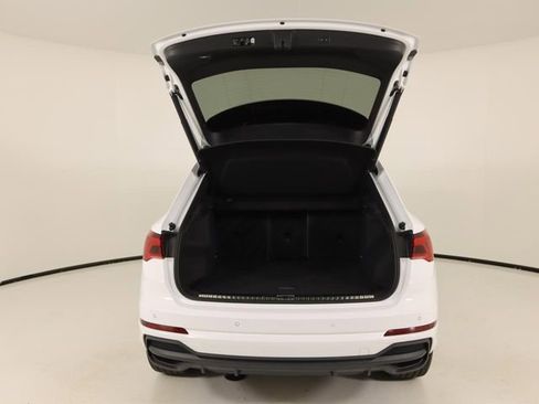 Certified 2025 Audi Q3 2.0T Premium w/ Convenience Package image 22