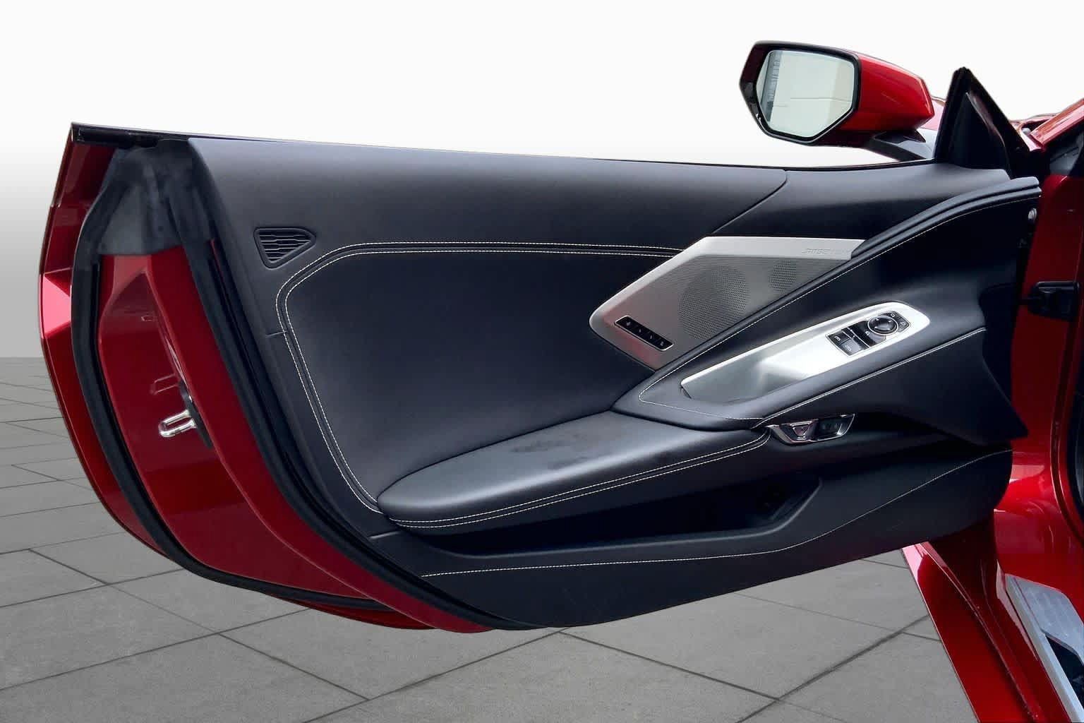 Used 2021 Chevrolet Corvette Stingray Preferred Cpe w/ Z51 Performance Package RWD image 19