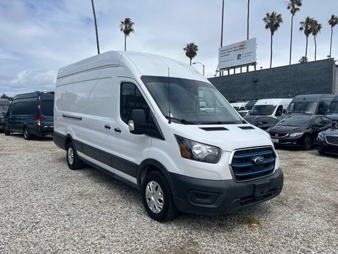 Used 2022 Ford E-Transit 148 High Roof Extended RWD image 3